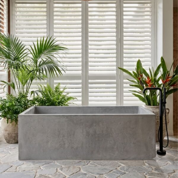 Daydream Concrete Bath