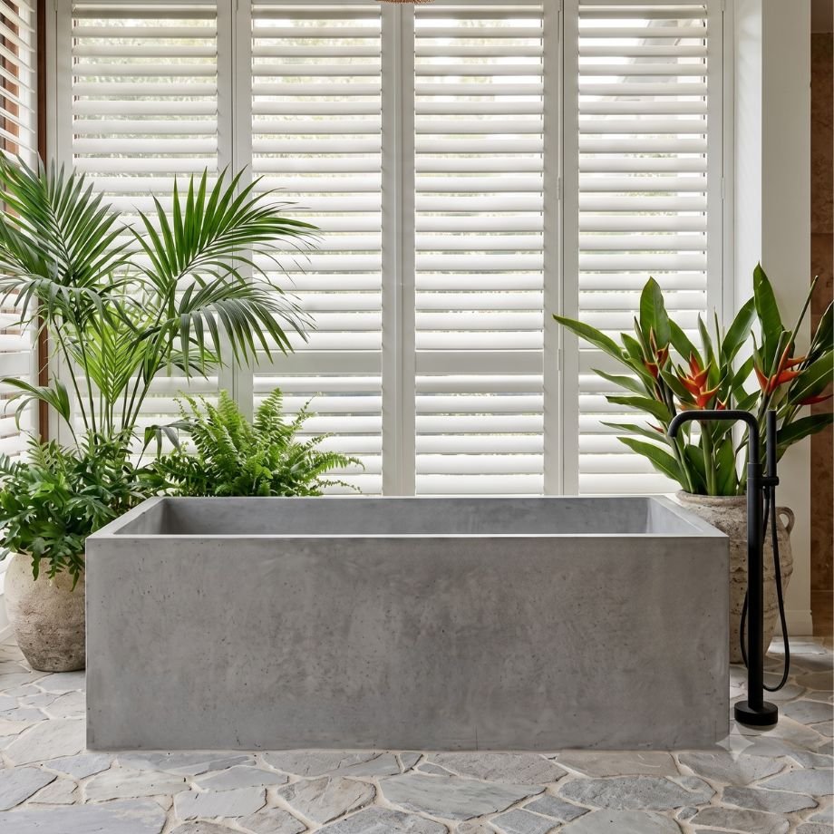 Daydream Concrete Bath