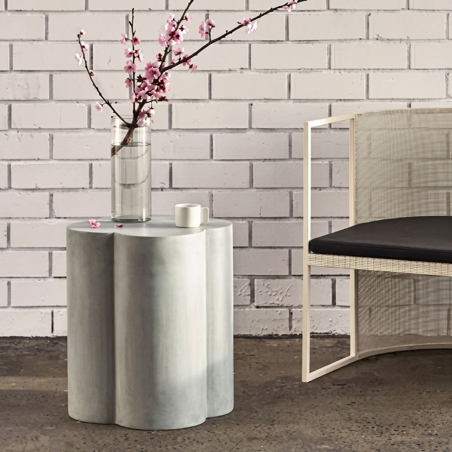 Soli Concrete Stool